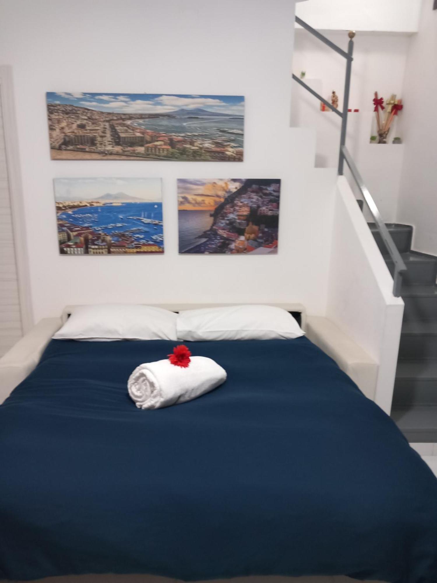 Ferienwohnung L'Antico Borgo Angioino Neapel Exterior foto